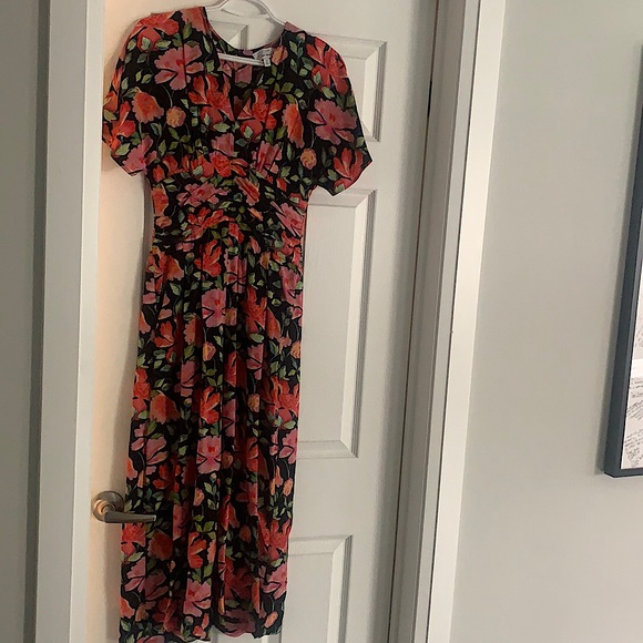 Cute floral jumper - Picture 1 of 2